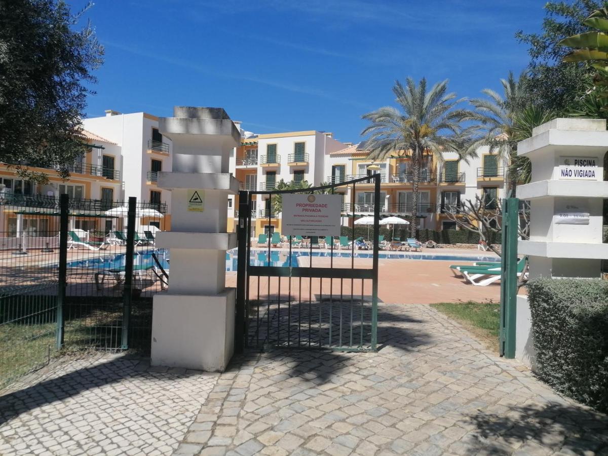 Apartamento 405 Em Urbanizacao Com Piscinas Διαμέρισμα Ταβίρα Εξωτερικό φωτογραφία