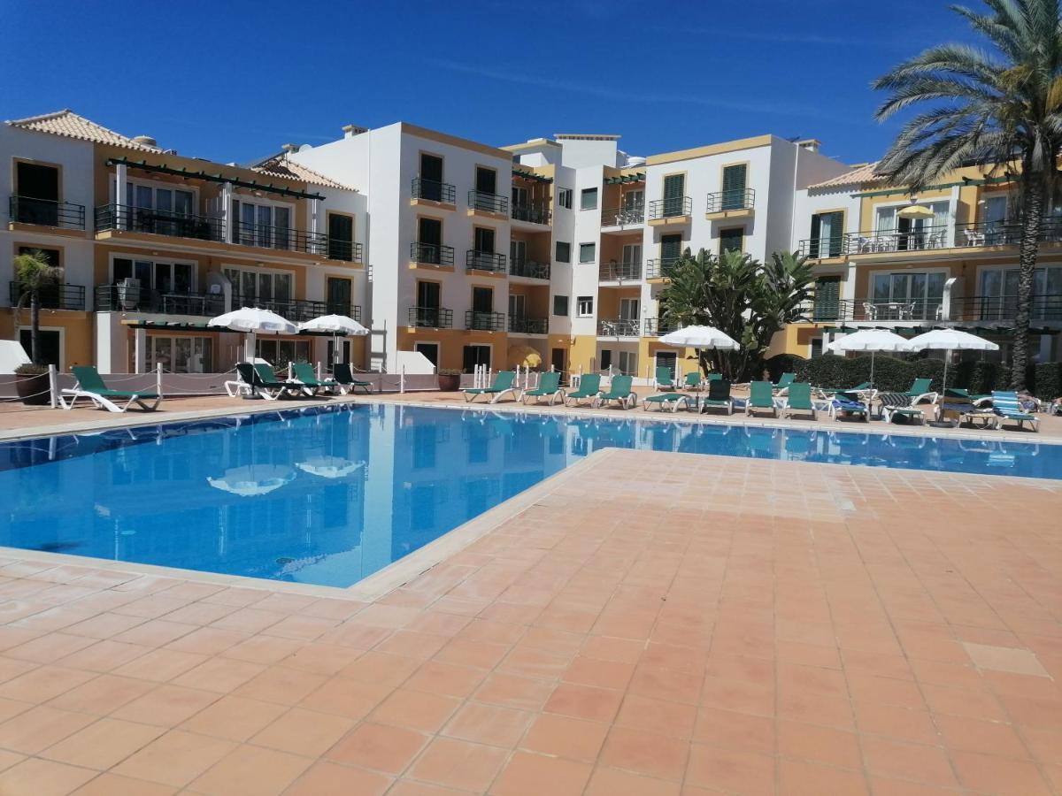 Apartamento 405 Em Urbanizacao Com Piscinas Διαμέρισμα Ταβίρα Εξωτερικό φωτογραφία